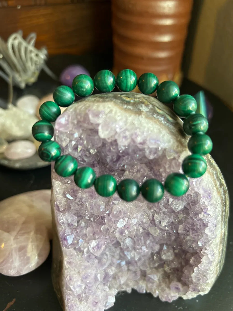 GlowCalm – Malakitarmband för inre lugn och balans